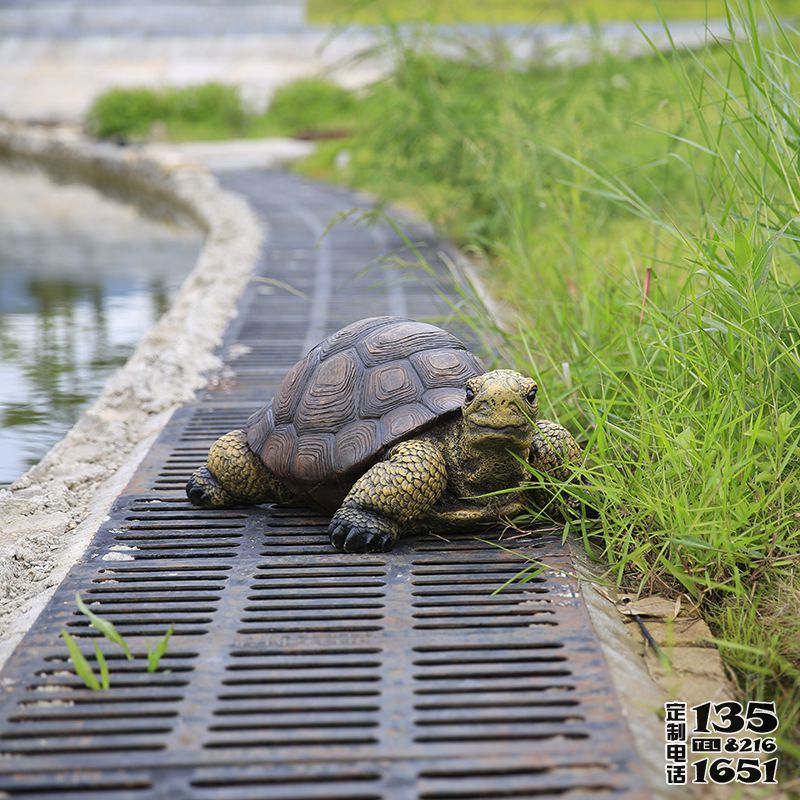 戶外花園玻璃鋼仿真動物烏龜雕塑